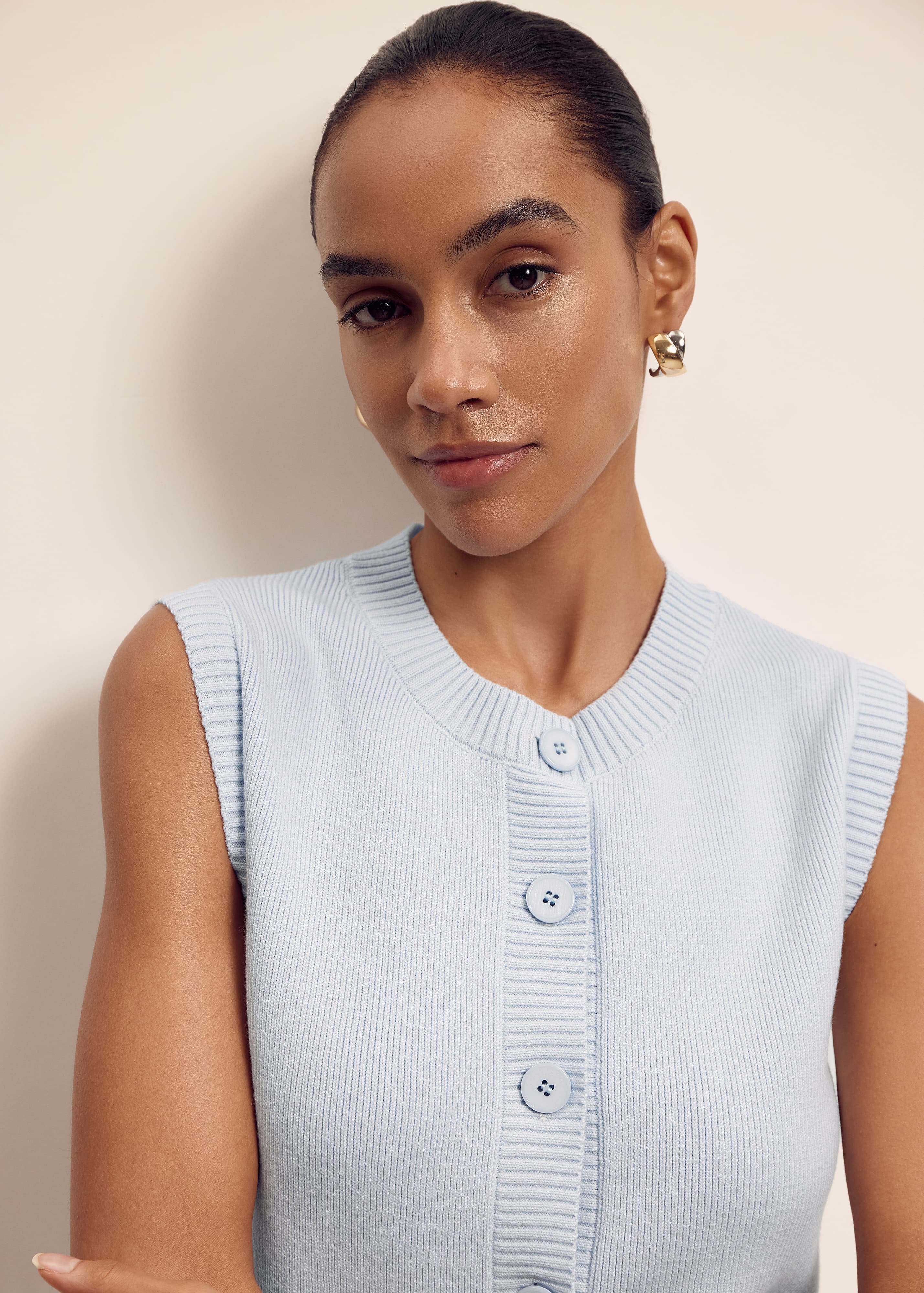 VALERA vest — gallery 2