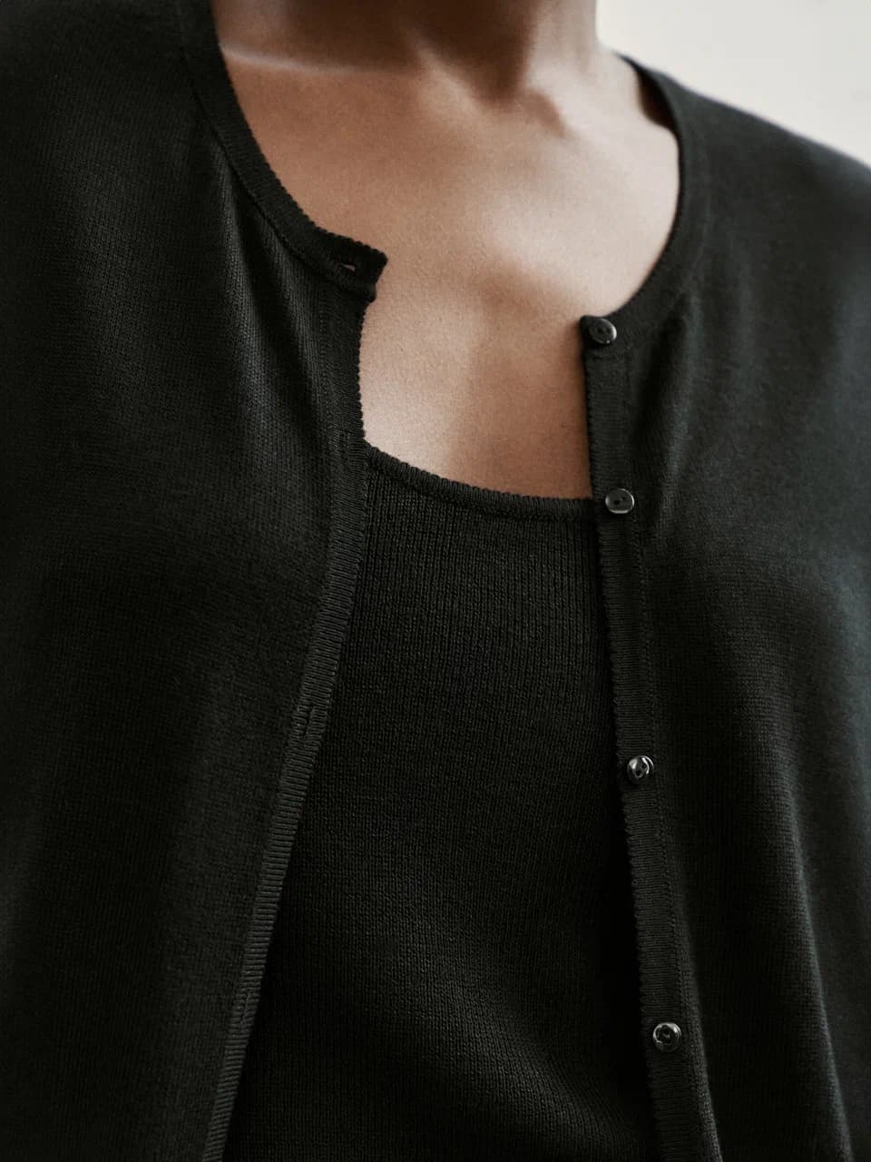 ESSENTIAL cardigan — gallery 2