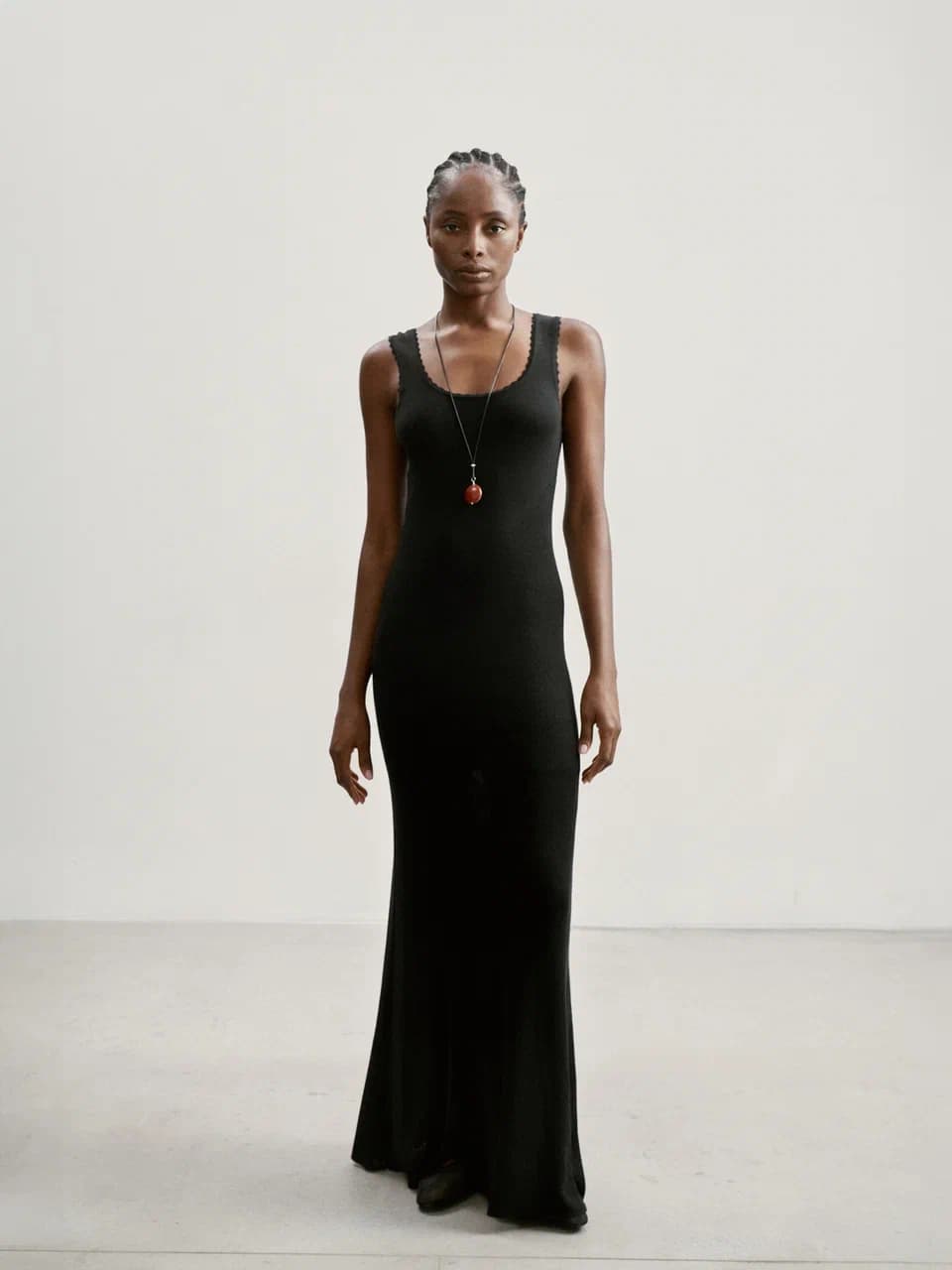 ESSENTIAL dress — gallery 1